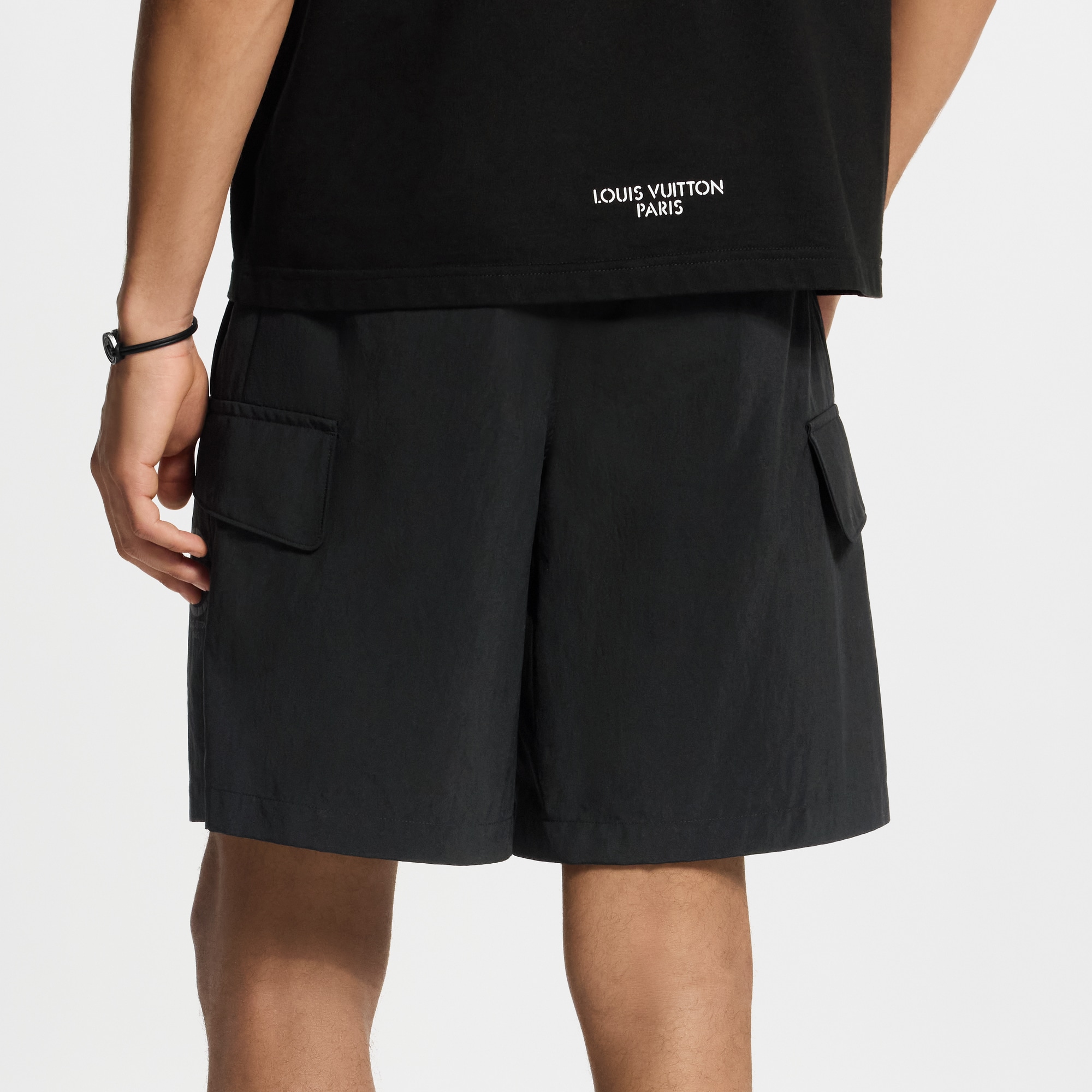 Signature Cargo Shorts - Ready-to-Wear | LOUIS VUITTON